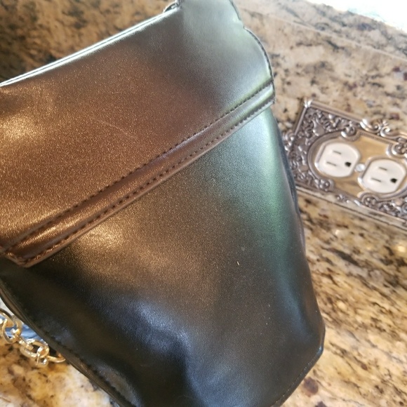 🌹GIFTED w/ An Order 🌹 Owl Handbag Crossbody - Picture 7 of 8